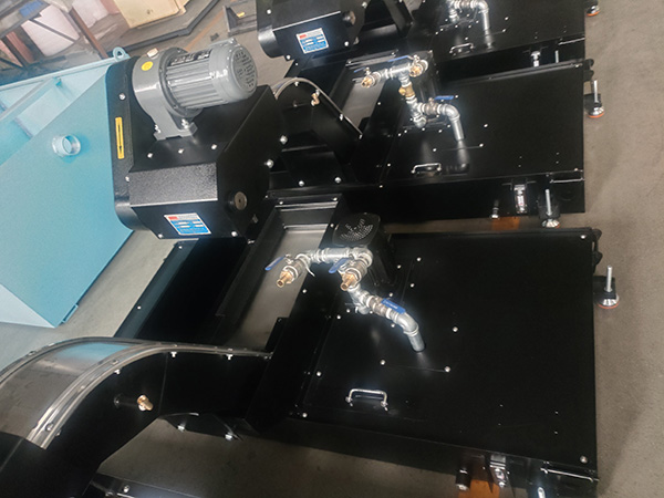 ������м�C